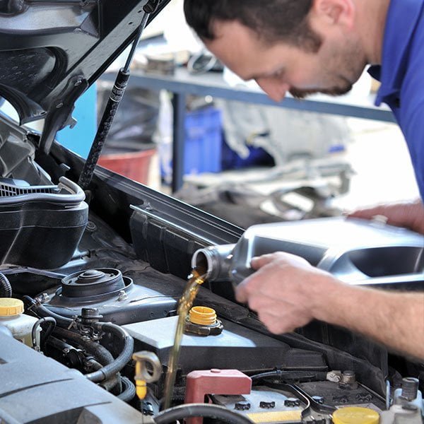 فحص السيارة بالكمبيوتر